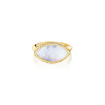 Yellow gold, mother of pearl and brilliant diamonds ring