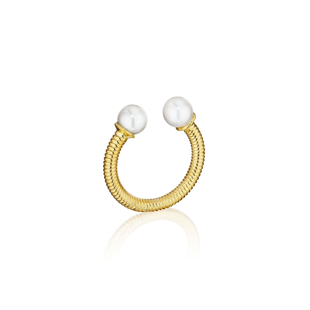 Yellow gold with freshwater pearl ring